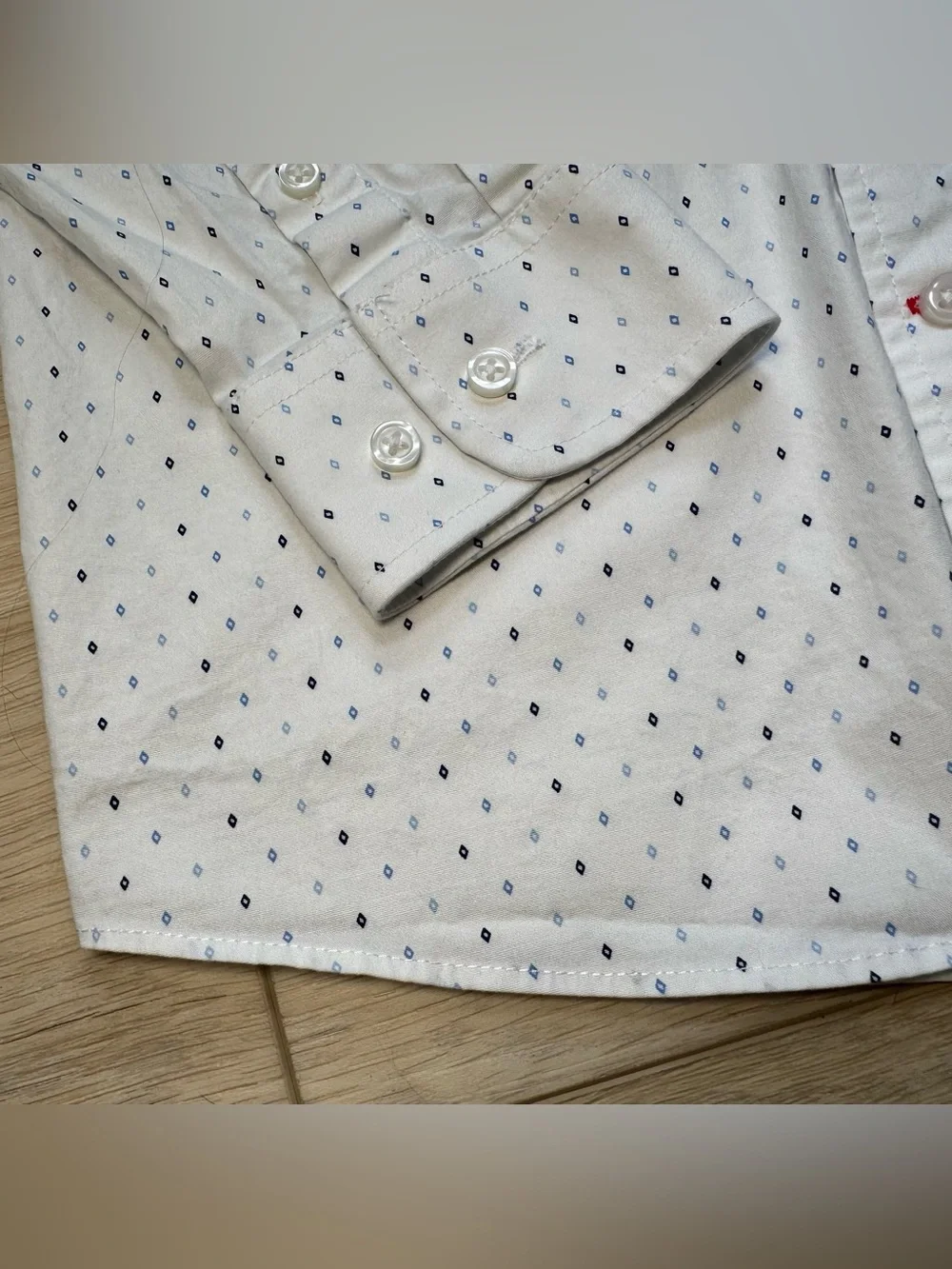 Tommy Hilfiger boys size 14 white blue long sleeve button down dress shirt